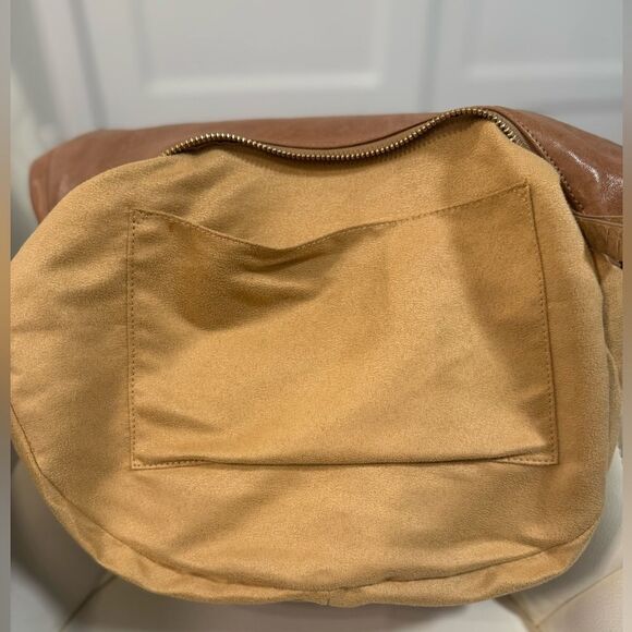 Jimmy Choo Hobo w/ COA - Picture 10 of 17